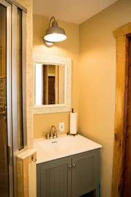 Spacious & Secluded, Open 2 story,  2 bedrooms/2 bath, gourmet kitchen, 10 guest - Image 5