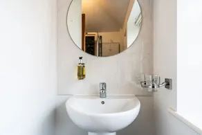 Barley cottage ,(granarycottages)   in an old converted barn   Chiddingly,lewes - Image 3