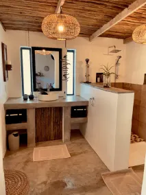 The Wild Blue Lodge SAFARI & SPA - Image 5