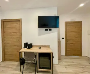 Bari Airport Rooms - Image 5