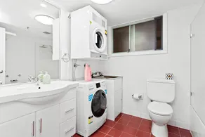 Inner City Retreat 1BD Pyrmont - Image 2