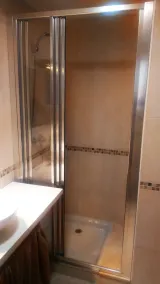 Schöne moderne 3-Bett-2-Bad-Wohnung in Puerto Marina mit WiFi und UK TV - Image 3
