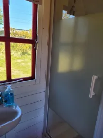 Lovely Glamping Dream Pod in St Austell, Cornwall - Image 3