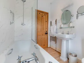 4 værelses bolig i Penzance - Image 2