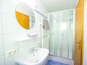 Dejlig lejlighed for 20 gæster med WIFI, TV og balkon - Image 5
