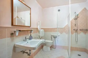 Fienile  restaurato, piscina privata, vista bellissima, tranquillo, WIFI. - Image 4
