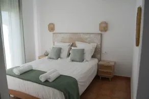 Magnifique Villa Très Bien Située Avec vue Mer, Piscine et Beaux Jardins - Image 5
