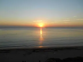 Best Studio Location In The Building With Unobstructed Water View Balcony - Image 5