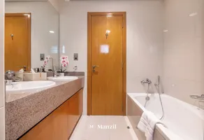 Manzil - 4BR Villa in Prime Location with Private Garden - Image 2
