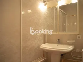 APPARTEMENT AU CENTRE EN ÉDIFICE EN PREMIÈRE LIGNE AVEC VUE SUR LA VALLÉE D'ARO - Image 3