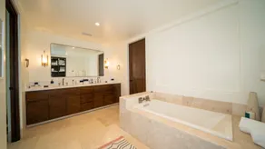 Ocean View Villa w / Private tunnel to beautiful Beach - Brand New Construction - Image 2