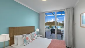 MINI PENTHOUSE - ETTALONG BEACH RESORT - Image 3