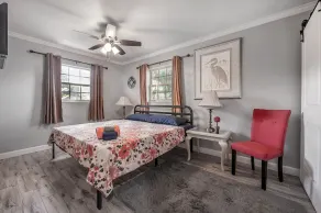Home with view of the Hillsborough River, pet friendly - Image 5