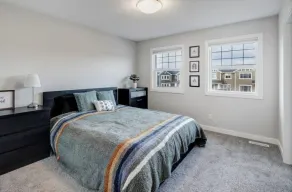 3 Bedroom Near Calgary & Mountains - Image 5