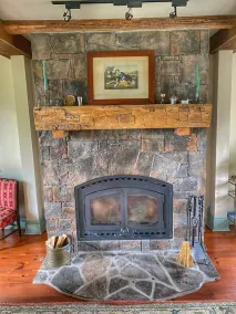 Historic Loyalist Lakehouse • Quiet Waterfront Escape • 3.5 Acres & 300’ Shore! - Image 3