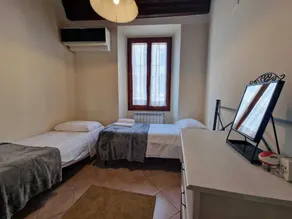 Mezzo 8 - Two Bedroom Apartment, Sleeps 4 - Image 4