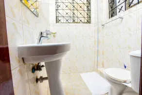 Deluxe Villa In Mombasa-A Coastal Luxury Paradise - Image 4