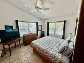 3bed condo, Lush Gardens & JetPool South San Pedro - Image 5