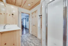 WOW! Check out this Gorgeous Cabin! - Image 5