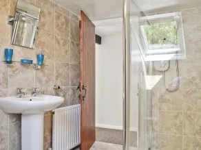 2 chambres à coucher à Swimbridge, near Barnstaple - Image 2