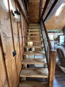 Vista Getaway - Secluded country cabin, with wrap around porch and patio - Image 2