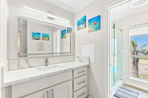 Luxury Beach Estate Ocean view, Pool, 360° Deck&Beach Access 20%off last minute  - Image 3