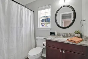 3BR Modern | Midtown Escape | 5 Miles To Downtown - Image 2