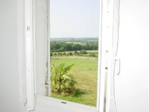 1 WEEK FROM 310 EUROS FOR 5 TO 6 PEOPLE ACCORDING TO SEASON - Image 4