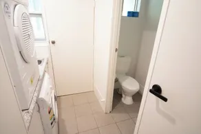 5BR Home w/ Saltwater Pool – Pet Friendly, Near Seacliff Beach & Marion | Ideal for Extended Stays - Image 5