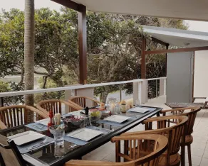 Gone Surfing First Floor 2 Bedroom air-cond self-contained apartment River views - Image 3
