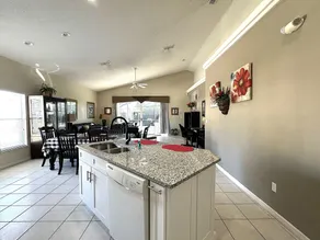 Themed 4BR villa w spa & pool-Close To Disney - Image 5