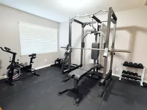 Quiet, spacious home close to NRG, Galleria, Minute Maid, Rodeo! - Image 3