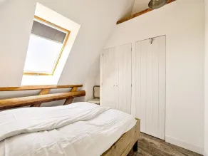 Rustic apartment in old Dutch farmhouse - Image 4