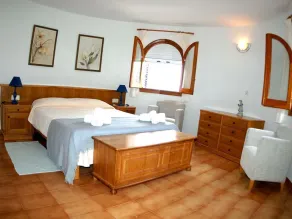 Amazing villa, quiet area yet close to the beach, - Image 4