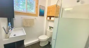 Northern Escape to Muskoka - Waterfront Cottage in the trees - Casa Riverside - Image 2