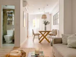 Avenida América - Comfortable apartment, next to the station - Image 3