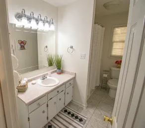 The \"Hartwell\" House - Image 3