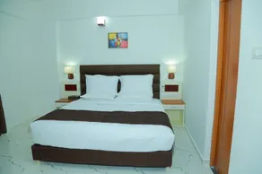 Utsavam Hotel Apartments - Image 4