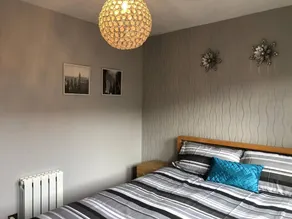 Stunning 2-Bed Serviced SelfCatering Apartment - Image 5