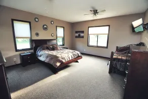 Beautiful Lake Home on Long Lake, Sleeps 18, Over 2 Acres - Image 4