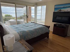 Goode Beach Retreat - Image 3