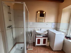 Charming Cottage in Peaceful Hamlet, Near Orléans Forest, Garden & Parking - Image 2