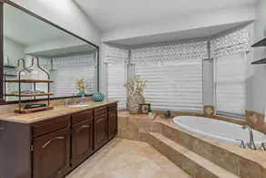 Pool and Jacuzzi + Rock slide + FUN amenities for all! - Image 5