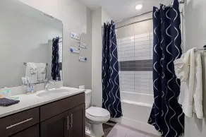 Piece of NoDa⭐️FreeParking⭐️KingBed⭐️SmartTVs⭐️1GBWifi - Image 5