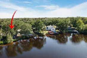 Lavender Lake House- Kayaks + Hot Tub + Cold Plunge- 20 Mins to Beaches! - Image 2