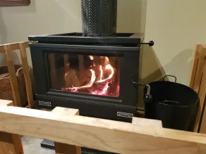 Awesome views of Lake & Mountains, Cosy Cottage with Slow combustion wood heater - Image 2