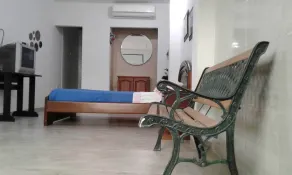 moskafamily studio apartment - Image 3