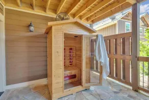 Splash Mountain Lodge - Image 2