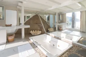 Exclusiva Villa Aldila frente al mar en Acapulco - Image 2