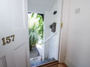 157 Watling Street South - Image 4